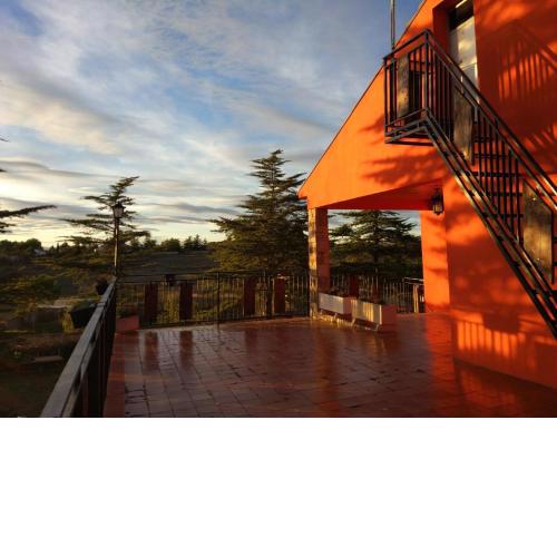 Casa naranja