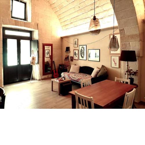 CASA NEL QUARTIERE DELLE CERAMICHE