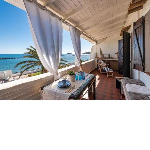 Casa Nicoleup