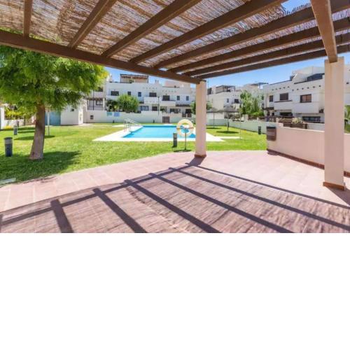CASA NIZA PLAYA CON PISCINA Y GYM