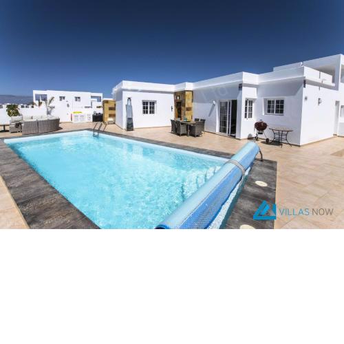 Casa Nostra - LH195 By Villas Now Ltd