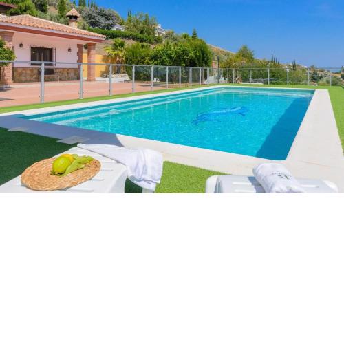 Casa Olivia Cómpeta by Ruralidays