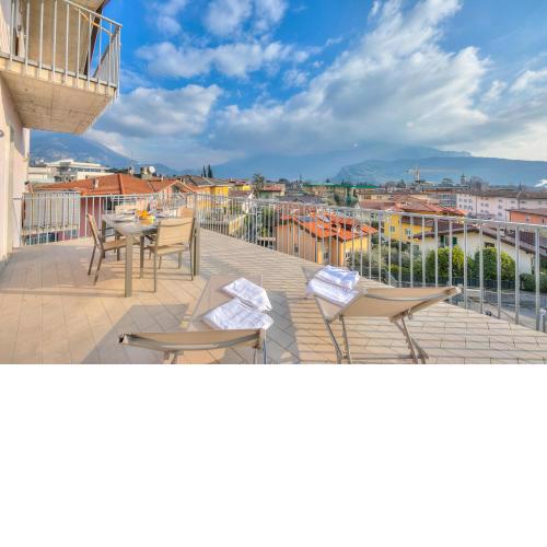 Casa Palmaverde Few Min From Lake - Happy Rentals