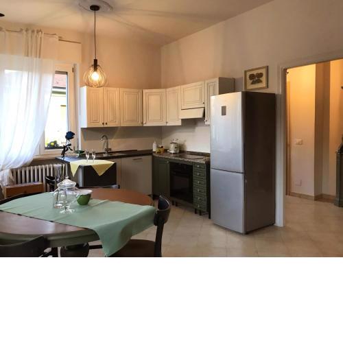 Casa Piero - villetta con piscina ad Alba, Langhe