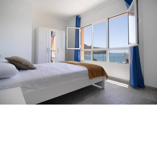 Casa Playa Chica
