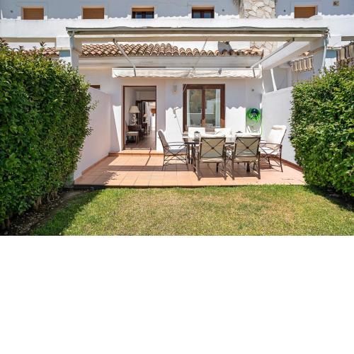 Casa Poniente en playa Fuente del Gallo