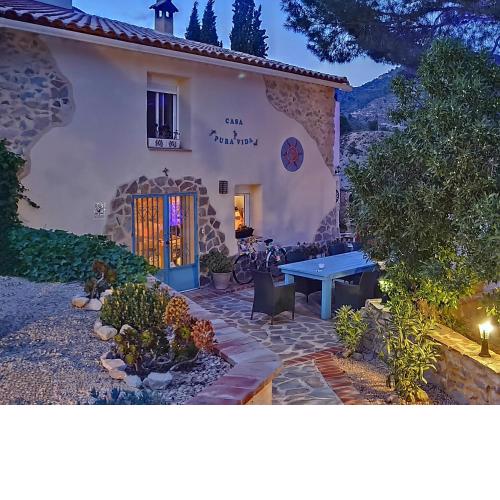 Casa Pura Vida