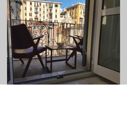 Casa Rétro. Historic center - La Spezia