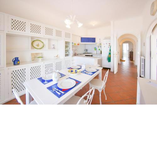 Casa Romano, centro di Forio, Ischia