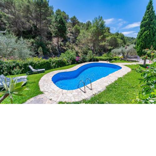 Casa Rosa, con encanto y piscina climatizada