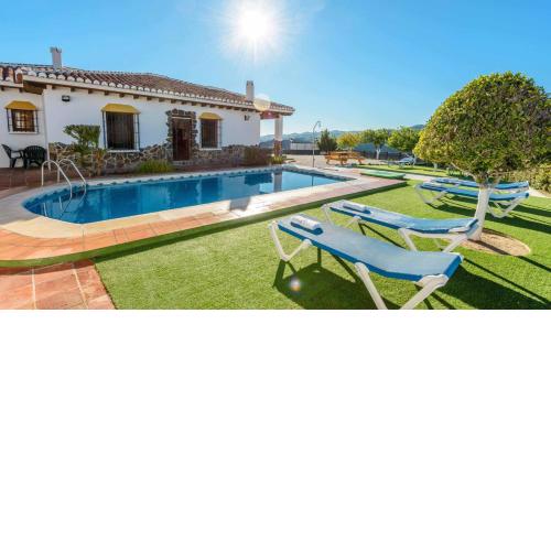 Casa Rosario Almachar by Ruralidays