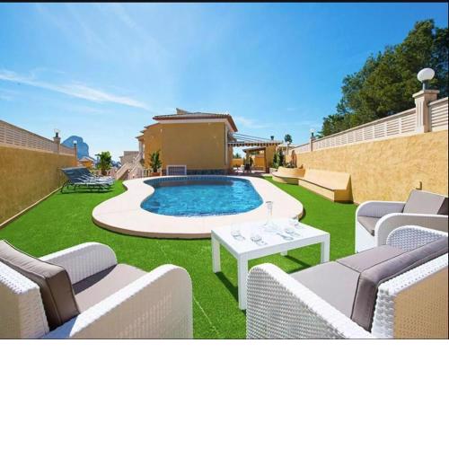 Casa Rose Calpe 4-Bed villa with private pool