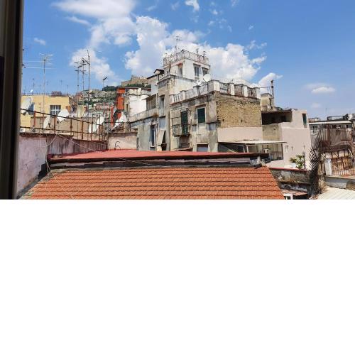 Casa rosi nel cuore di napoli