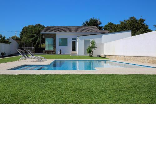 Casa rural con piscina Viña de Millan