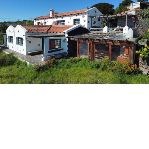 Casa rural con terraza, BBQ y excelentes vistas al Mar en Isora