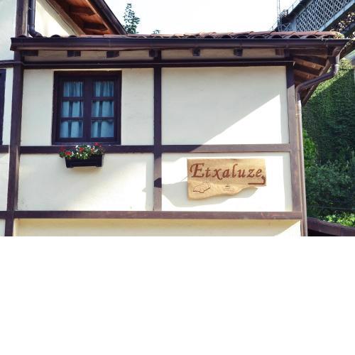 Casa Rural Etxaluze
