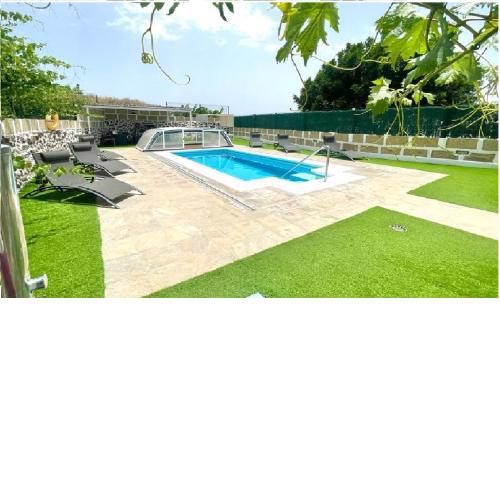 Casa Rural Finca Paraíso. Heated pool