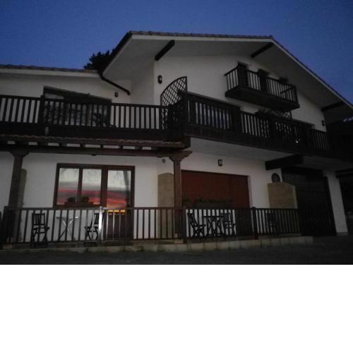 Casa Rural Higeralde