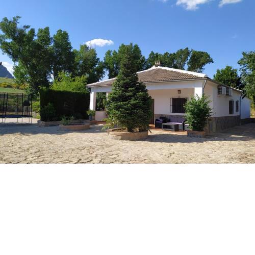 Casa Rural La Maestra