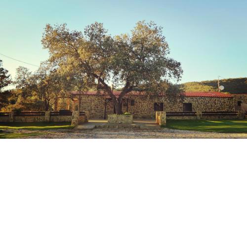 Casa Rural " La Quijada del Lobo "