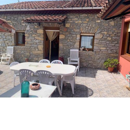 Casa Rural La Sosiega con jardín privado