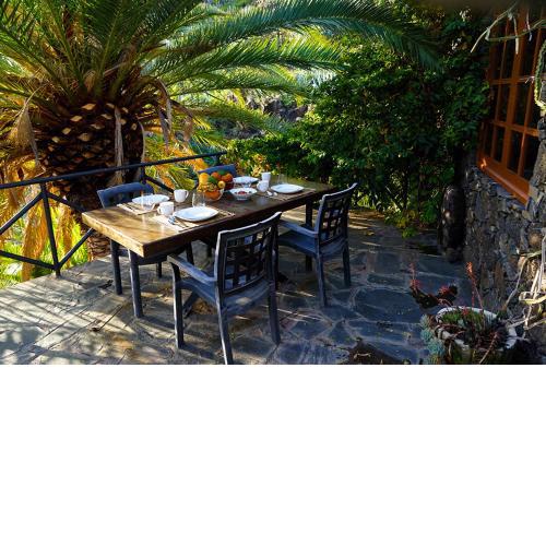 CASA RURAL LOS FRONTONES