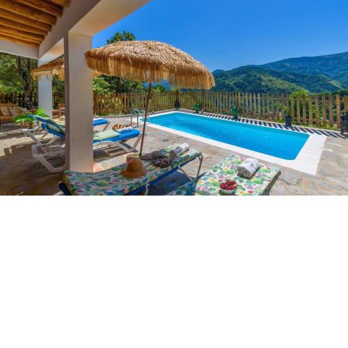 Casa Rural Monte Dios Jubrique by Ruralidays