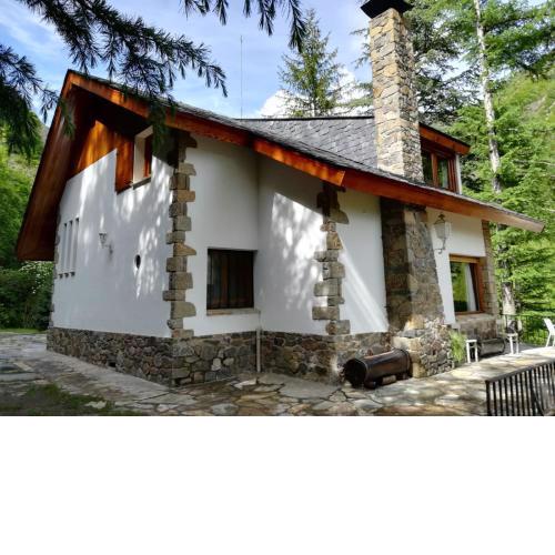 CASA RURAL " REFUGI TACITA-CAPDELLA "
