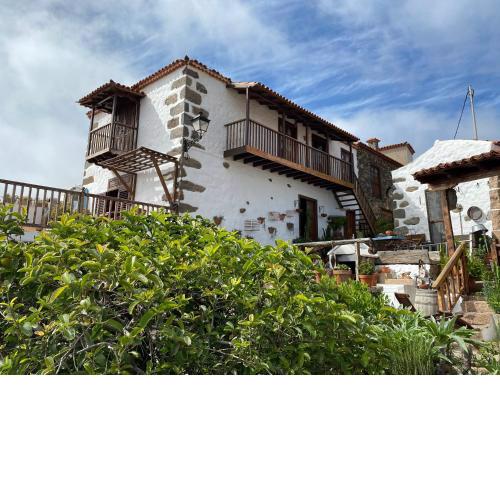 Casa Rural Tajona & Granero