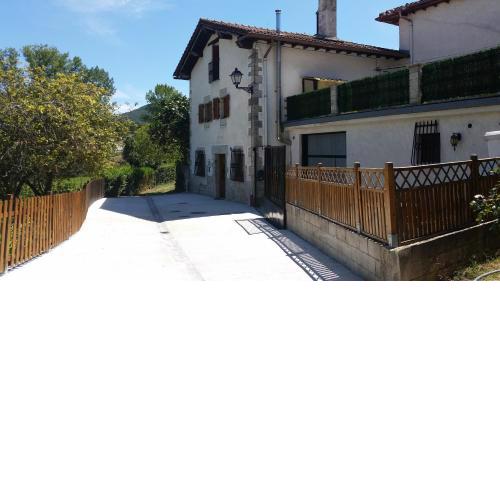 Casa Rural Zubiarena