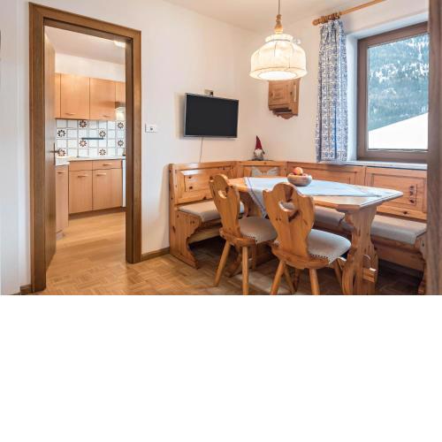 Casa Rustica App Saslonch
