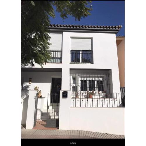 CASA SANLÚCAR Amplio y precioso duplex a un paso de la playa y del centro