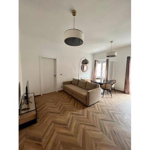Casa Sassari - vicino Porta Susa F.S.