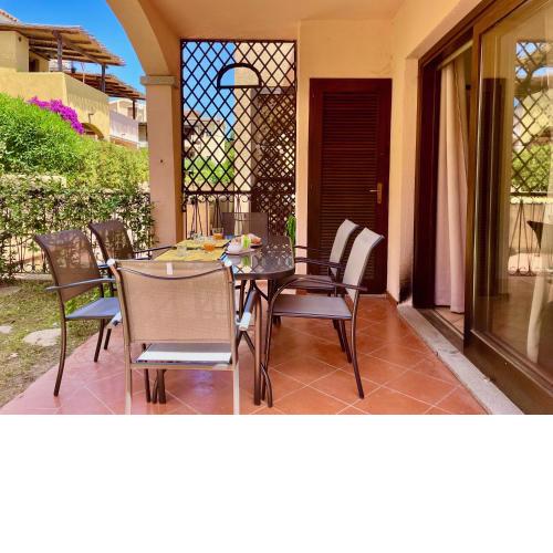 Casa Sibilla. Appartamento con giardino e piscina.