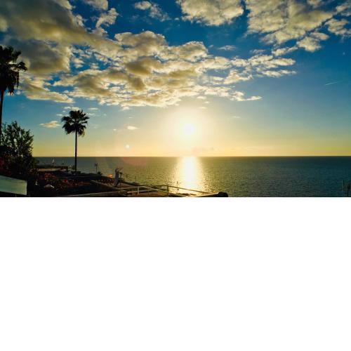 Casa Solaris at Anfi Beach with Private Terrace, Pool & Netflix