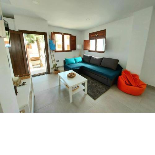 Casa SOLEADA SUNNY House