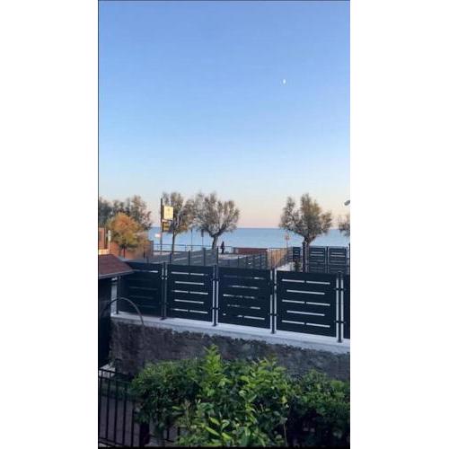 [Casa sul mare]+Posto auto+Giardino+WiFi