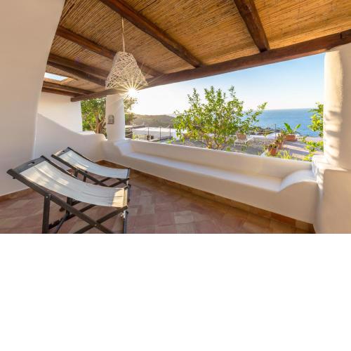 Casa Surya - Sea view terrace, Isola Salina