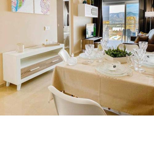 Casa Tania Iván Luxury Homes 5ªPta Sur-Oeste 1ª Línea