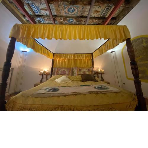 Casa Tiare, Artsy apartment in the heart of Naples!