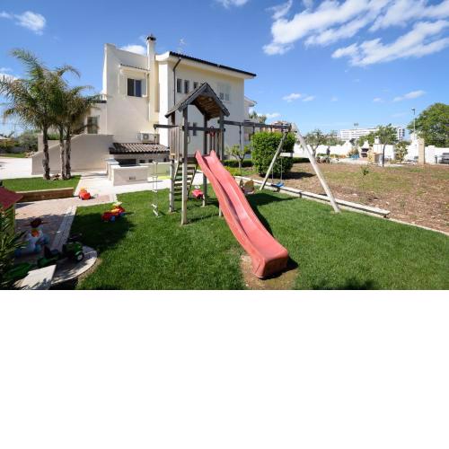 Casa Torre di Specchio con Piscina