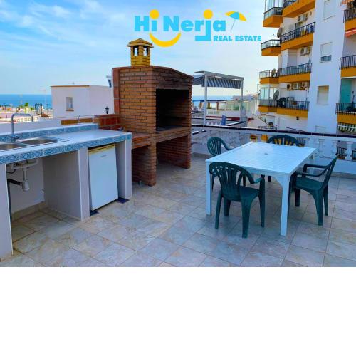 CASA TORRECILLA LINDA Adosado 2 Dormitorios a 50 metros de la Playa Torrecilla Nerja
