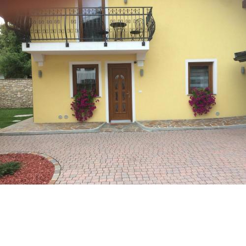 Casa Vacanza CADORNA RESIDENCE