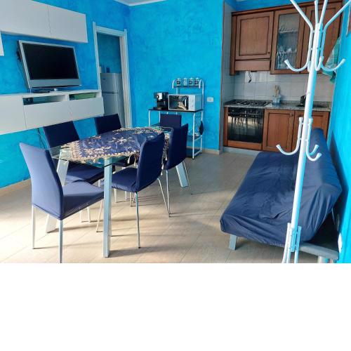 Casa vacanza Lizzie, 8 minutes walking from the beach