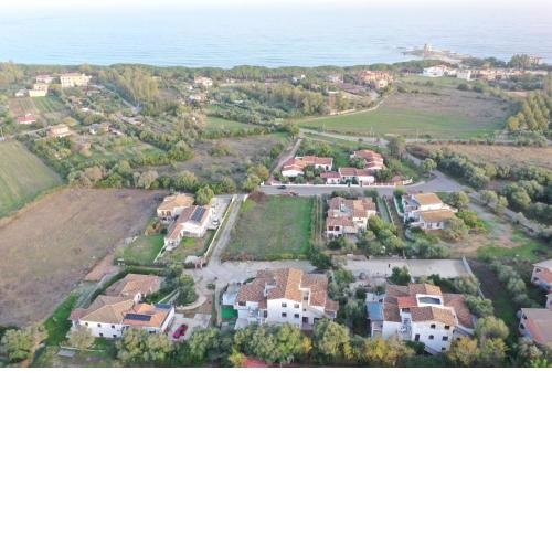 CASA VACANZA "RI-ALE" a DUE PASSI DAL MARE BARI SARDO - OGLIASTRA - COD IUN Q8596