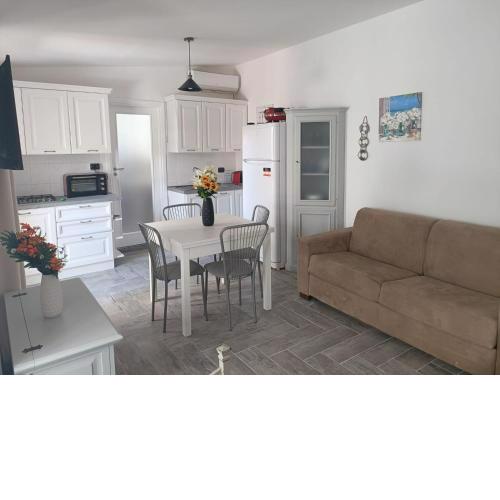 Casa vacanze con piscina Locri