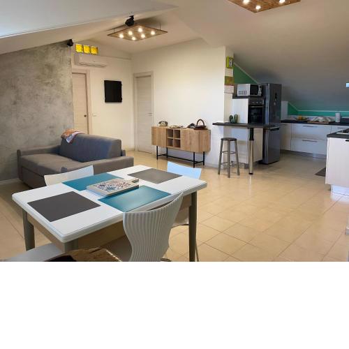 Casa Vacanze "La Mansardina"