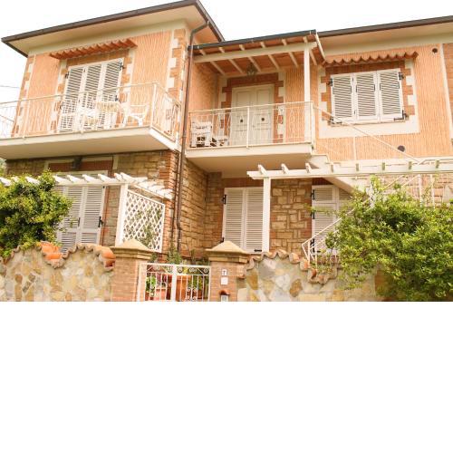 Casa Vacanze Lucchesi