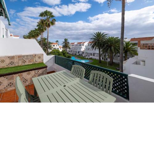 Casa Vega - Chalet adosado con piscina