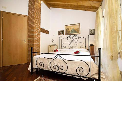 CASA VENGA